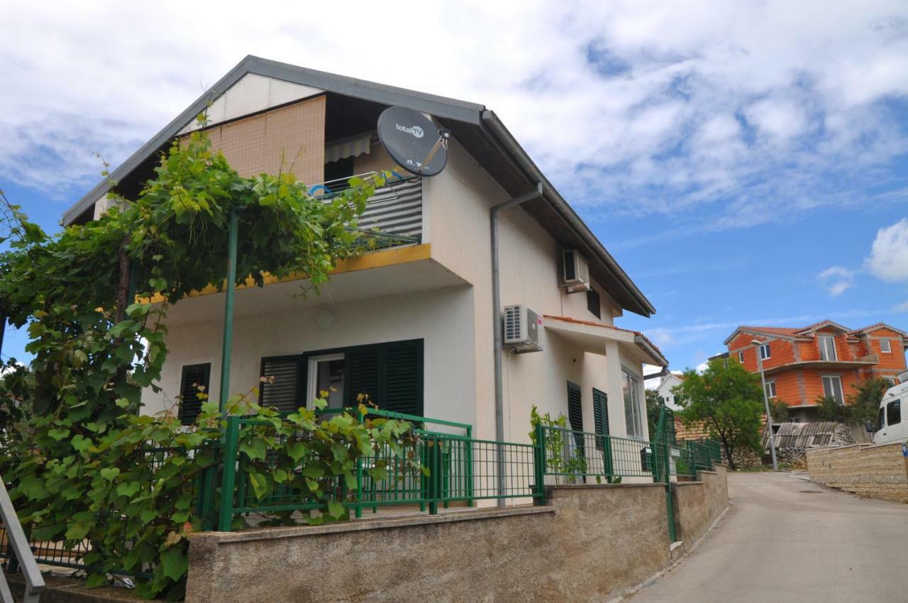 Apartment Gatti Grassi Zaboric Exterior photo